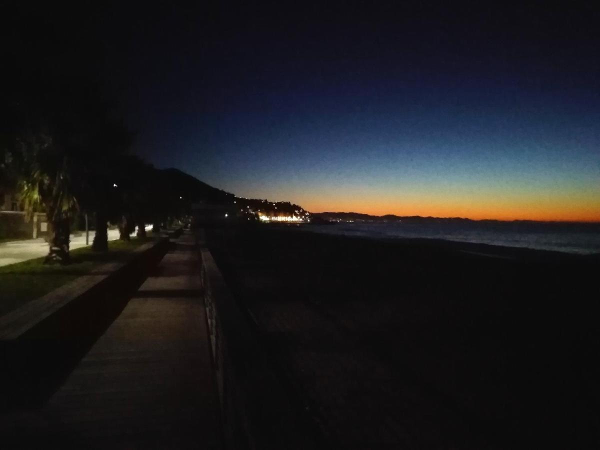 Soggiorno Mirabella Varazze Kültér fotó